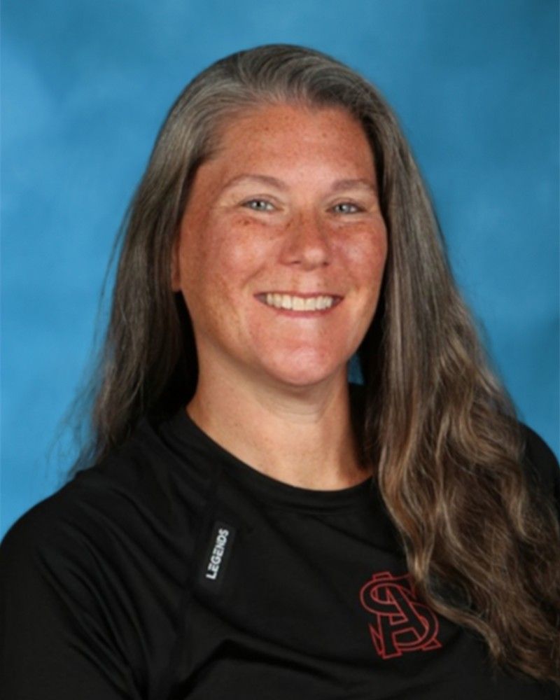 Photo of Lindsey Miller