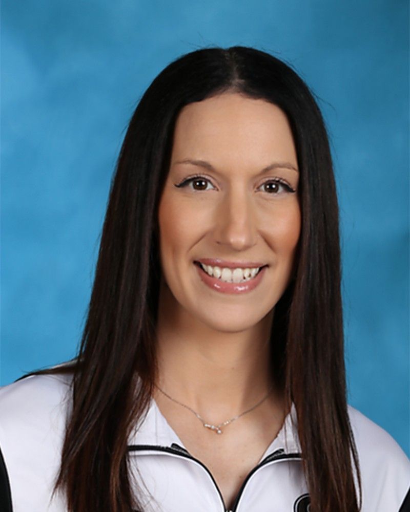 Photo of Kelley Crowe